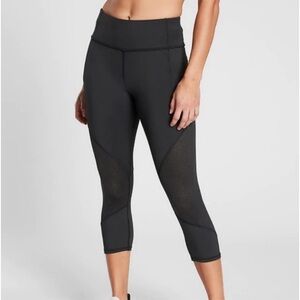 Athleta Mesh‎ Capri leggings Size Small Black